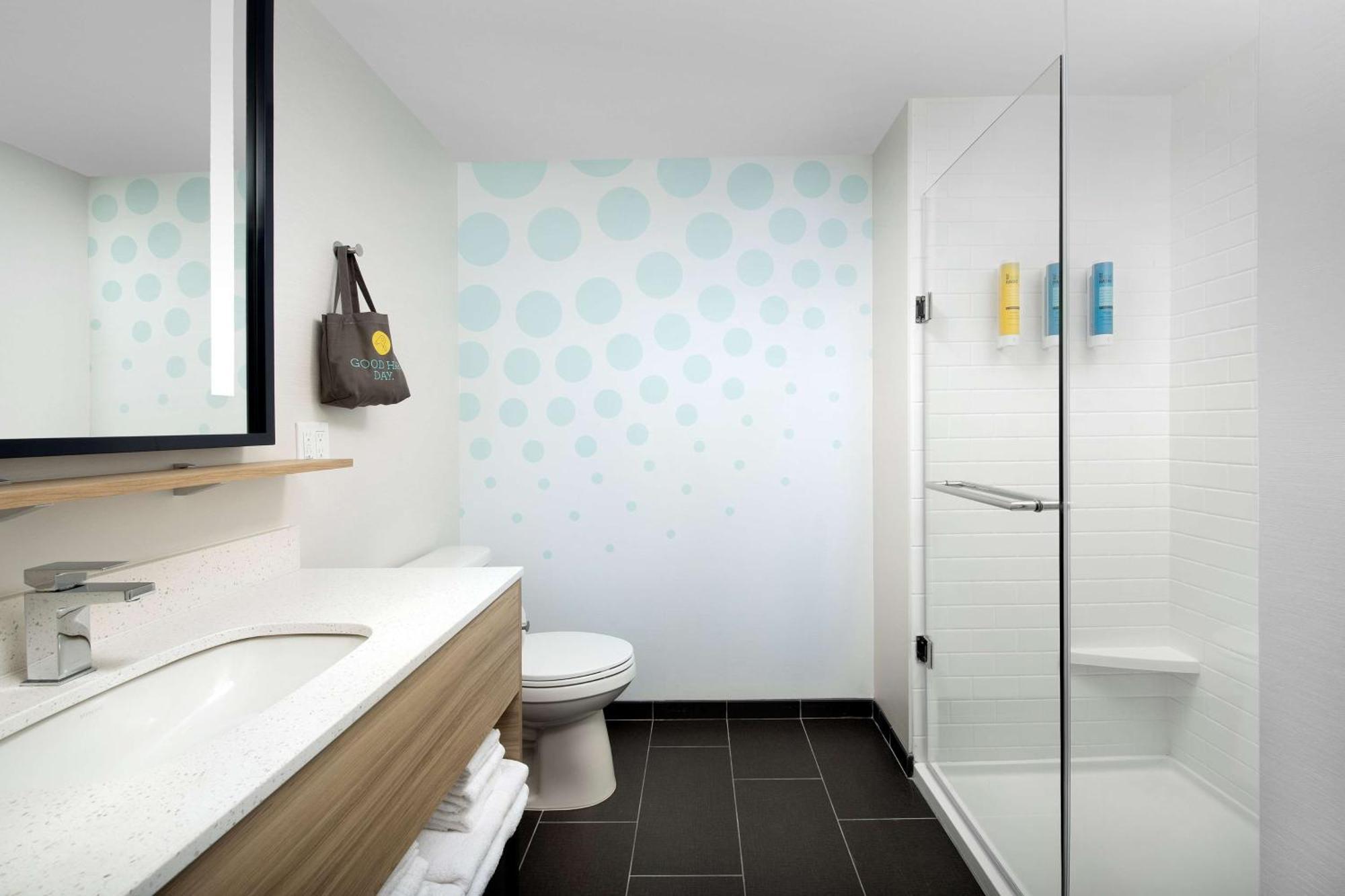Tru By Hilton Orlando Convention Center Hotel Williamsburg ภายนอก รูปภาพ