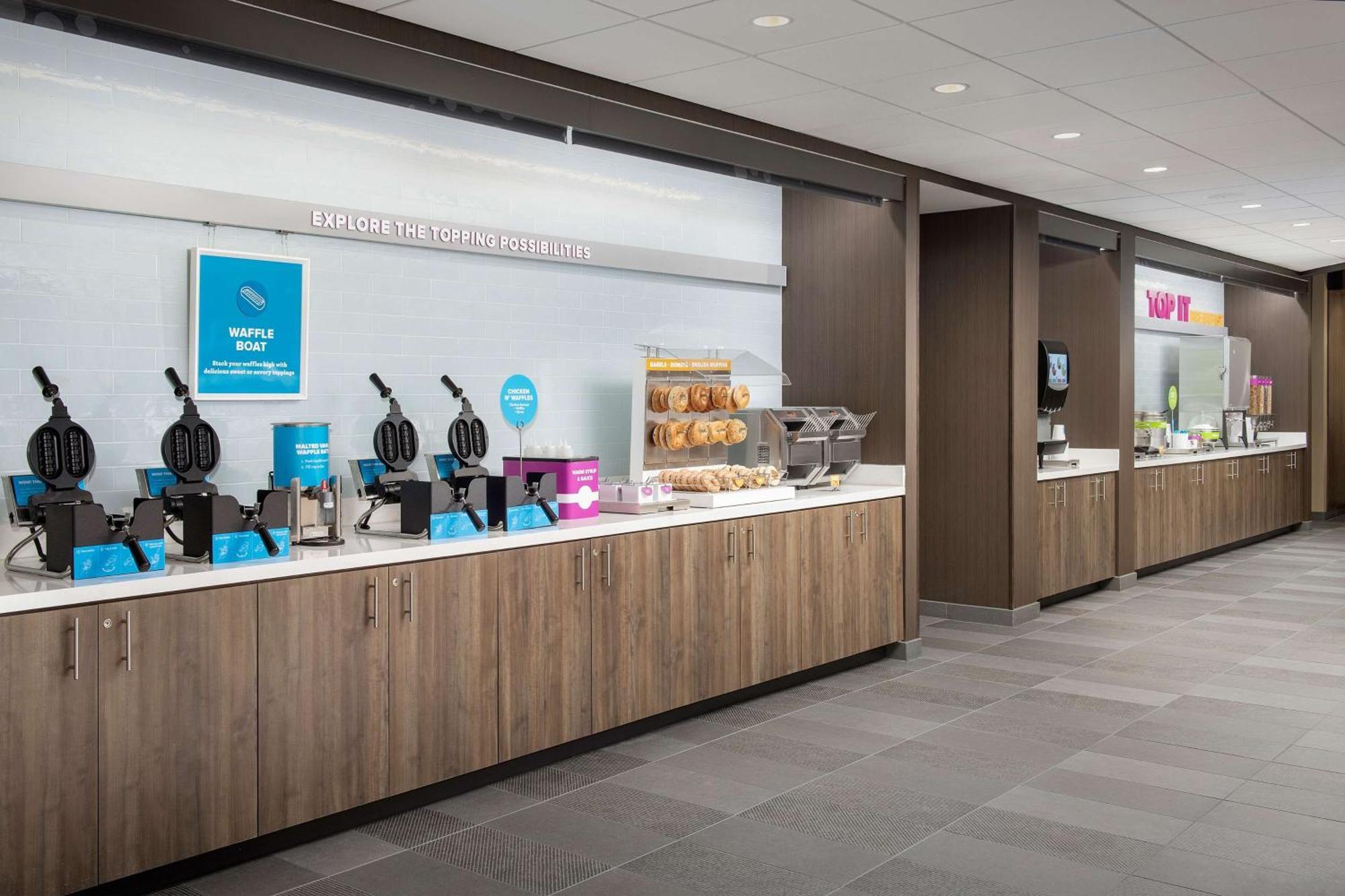 Tru By Hilton Orlando Convention Center Hotel Williamsburg ภายนอก รูปภาพ
